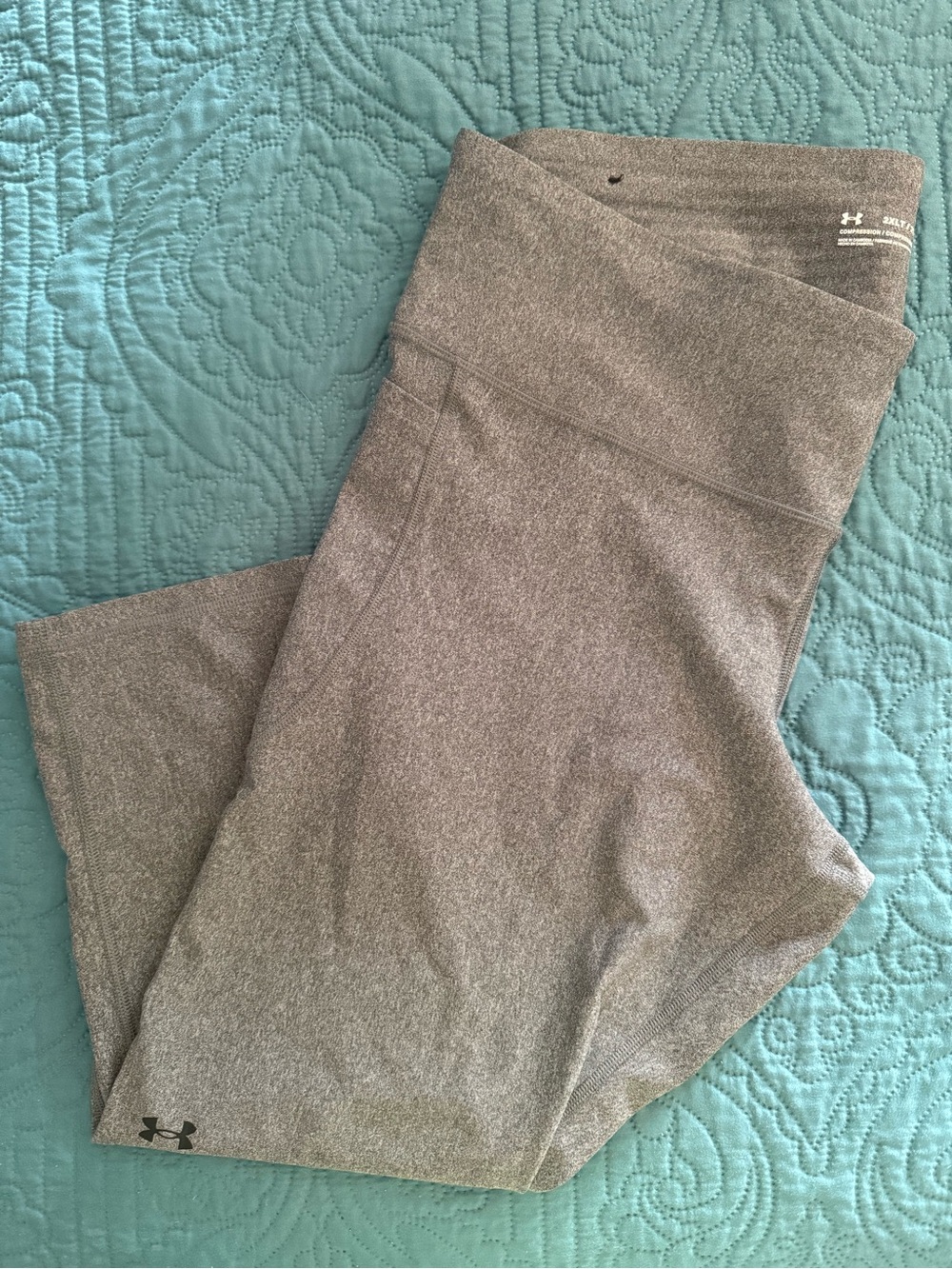 Under Armour Women's HeatGear High Waisted Pocketed Capri
